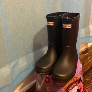 Black Hunter rain boots